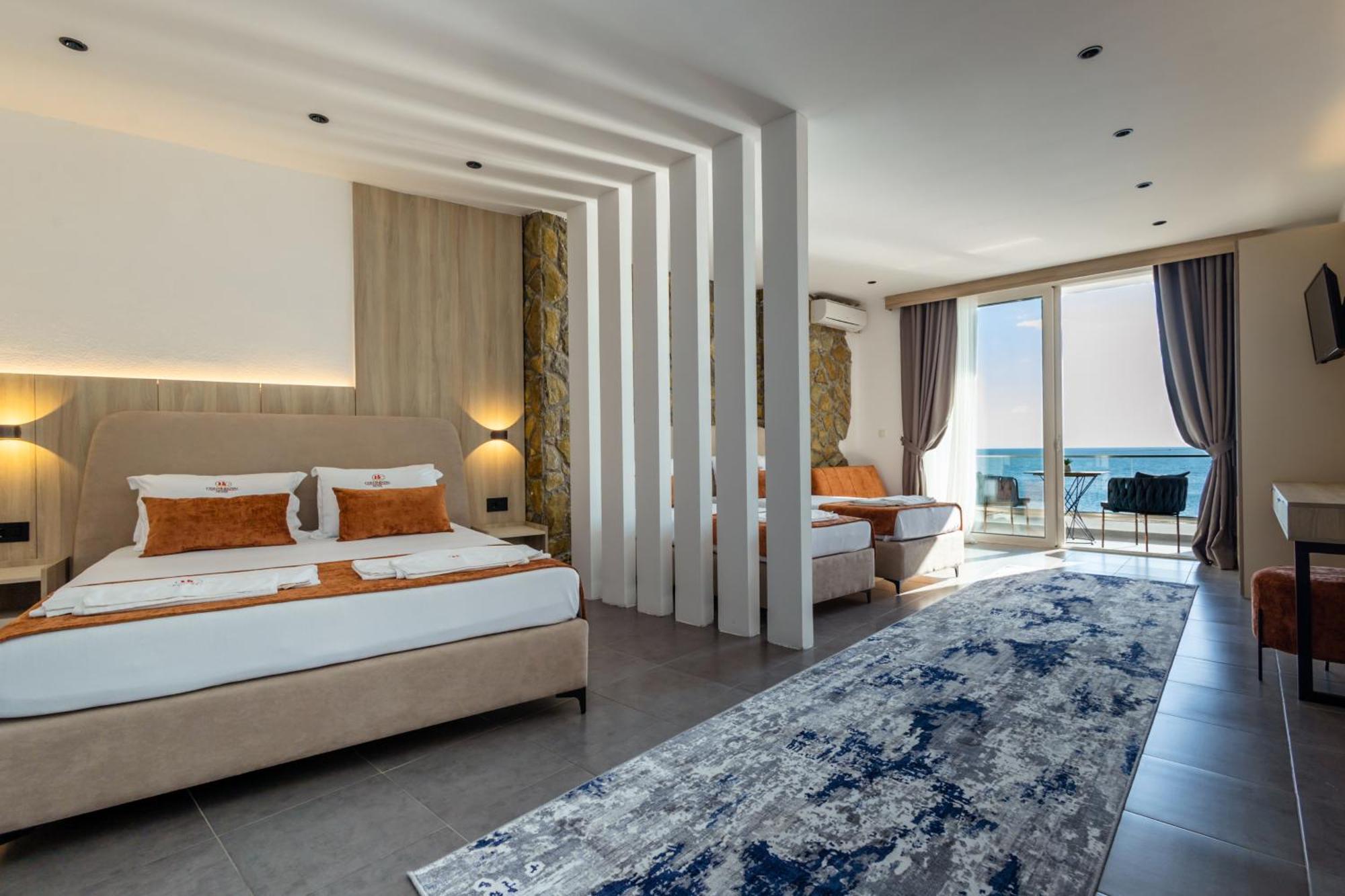 Continental Hotel Улцинь Экстерьер фото