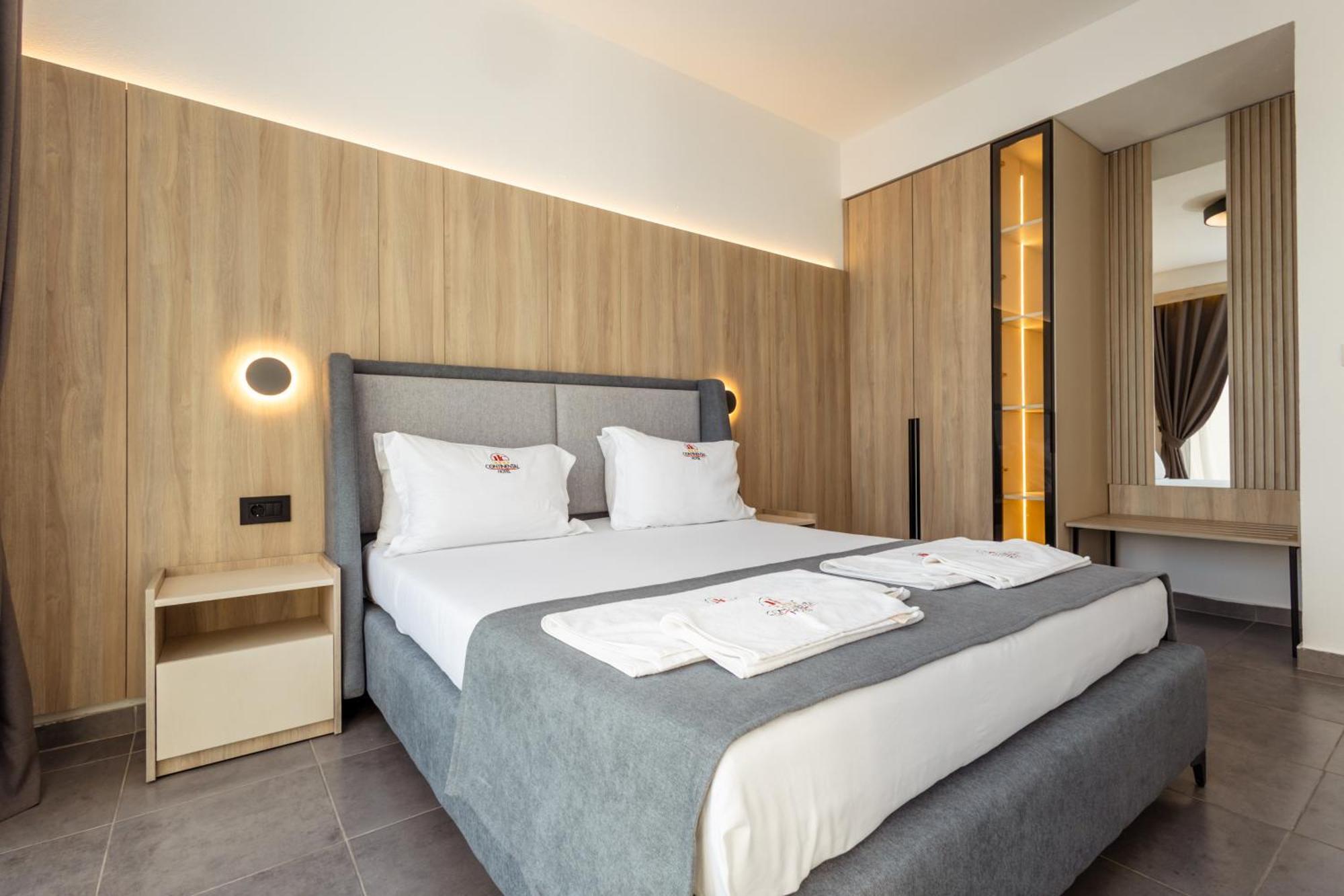 Continental Hotel Улцинь Экстерьер фото