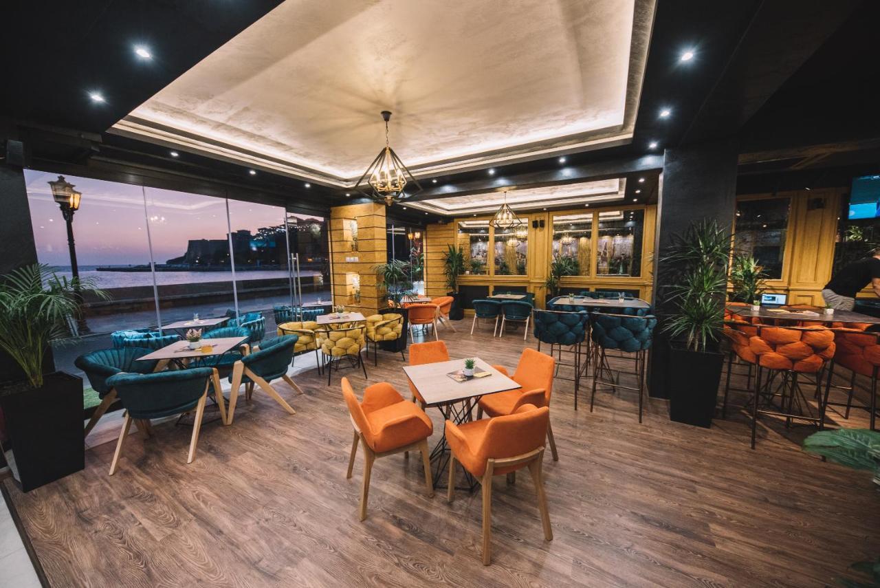 Continental Hotel Улцинь Экстерьер фото